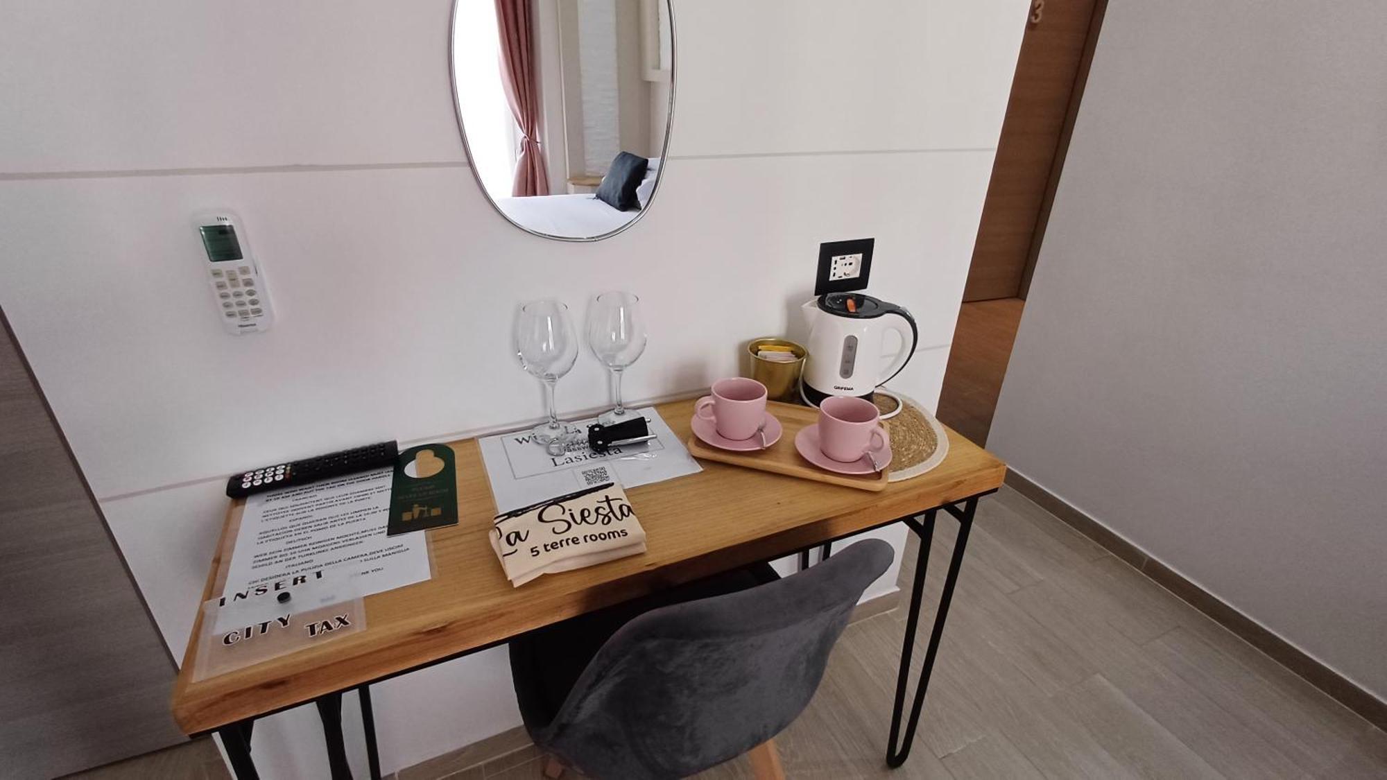La Siesta 5 Terre Hotel Специя Екстериор снимка